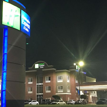 Holiday Inn Express Hotel & Suites Canton By Ihg Exterior photo